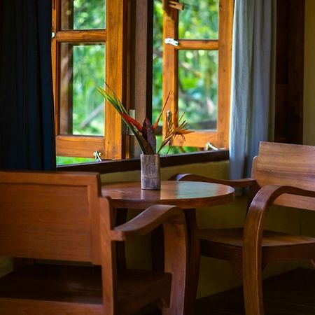Monkey Mansion Jungalows&Tours Khao Sok National Park Exterior foto